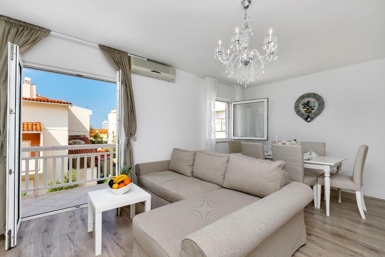 Apartments Marija Makarska Luaran gambar