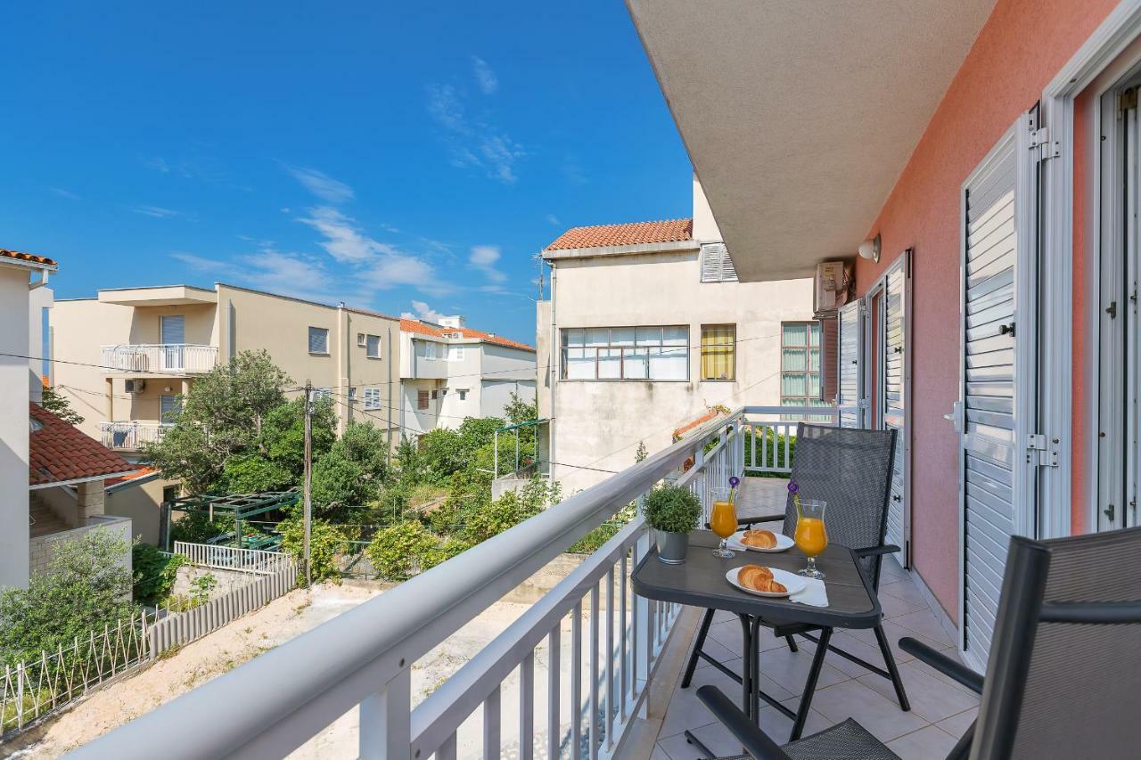 Apartments Marija Makarska Luaran gambar