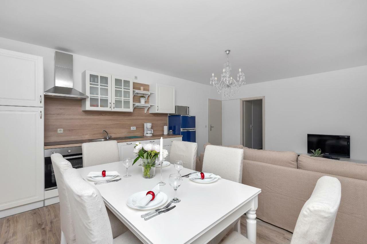 Apartments Marija Makarska Luaran gambar