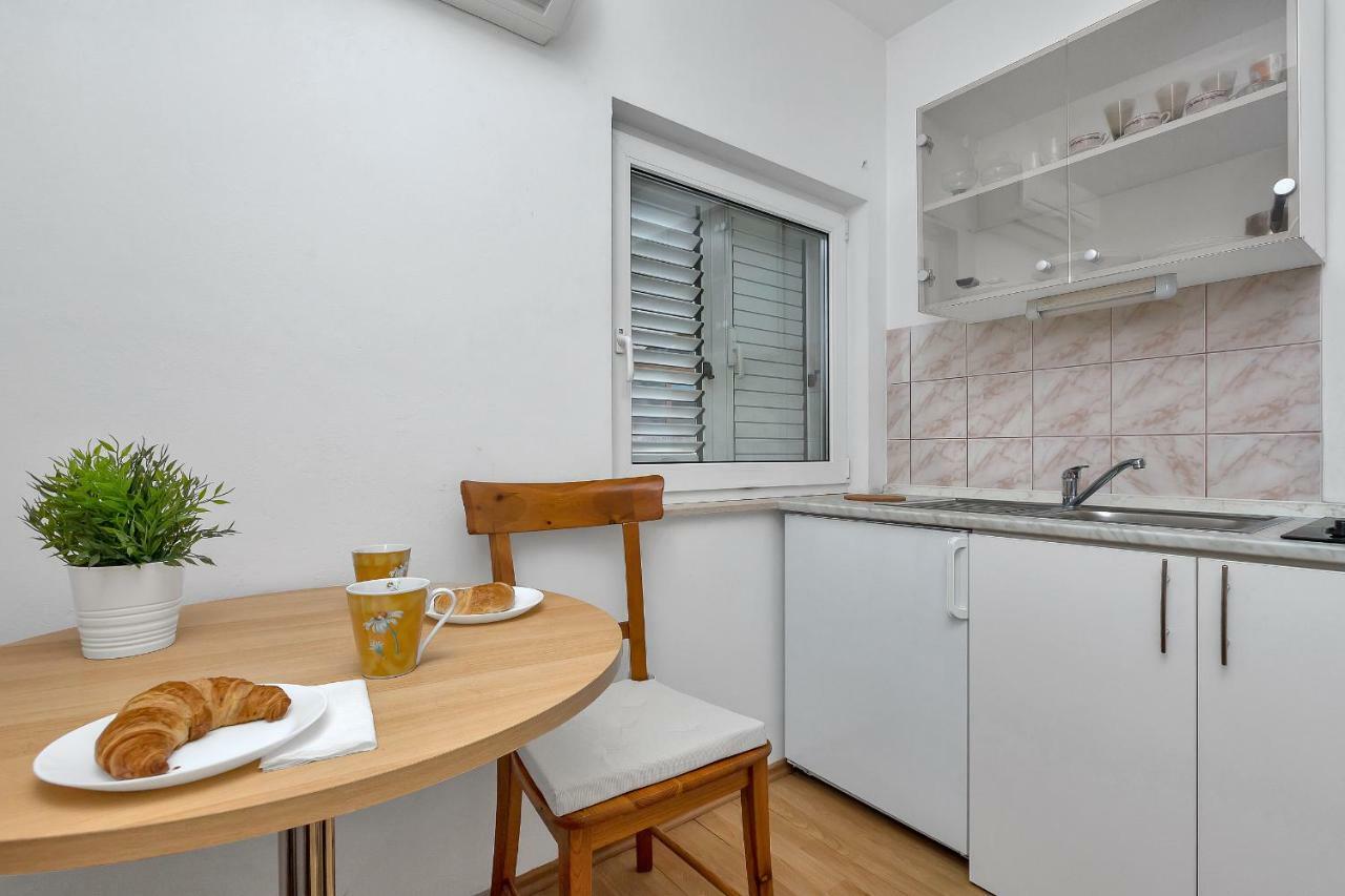 Apartments Marija Makarska Luaran gambar
