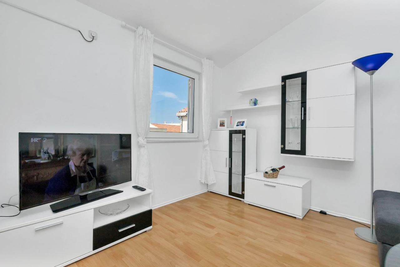 Apartments Marija Makarska Luaran gambar